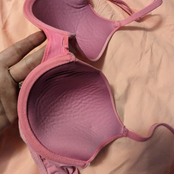 Victoria secret pink bra 34b - Picture 4 of 5